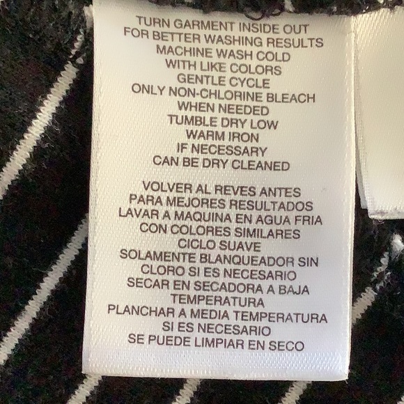 Black and White Striped Turtleneck - Picture 6 of 7